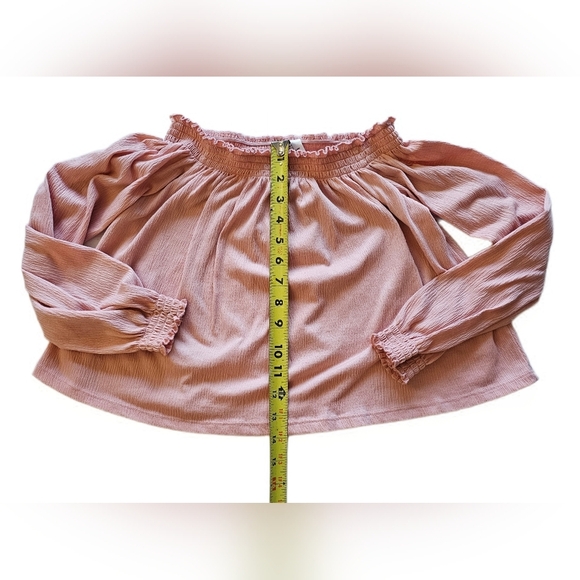 H&M Off-Shoulder Dusty Pink Cropped Blouse - Picture 9 of 14